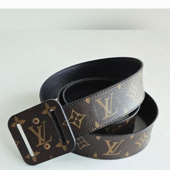 Louis Vuitton Monogram Fully Adjustable Holeless Unisex Belt main image 6
